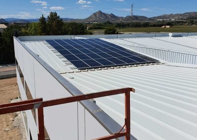 Instalación fotovoltaica en José Vidal SLU