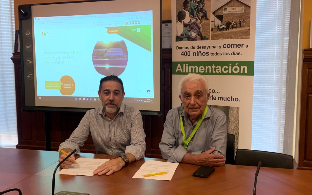 Cubierta Solar impulsa una instalación fotovoltaica en Uganda