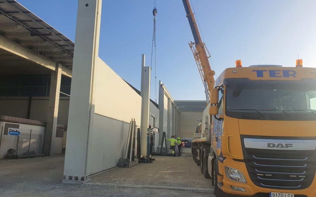 Fotovoltaica y baterías para el primer almacén frigorífico  autosuficiente en Murcia